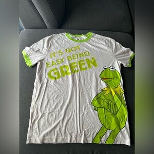 Disney (Muppets) - Kermit "It's not easy being green" ringer Tshirt
